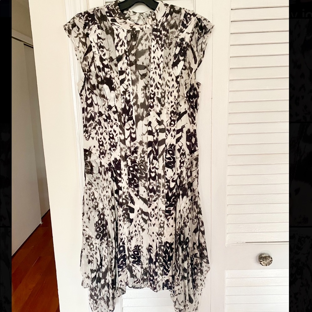 All Saints Fleur Wing dress in Chalk White (black and white)